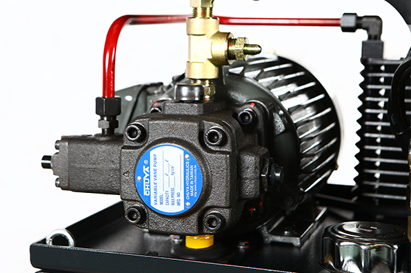 CH130410-C:Chuck Tailstock Turret Four - Circuit Hydraulic Pump Station
